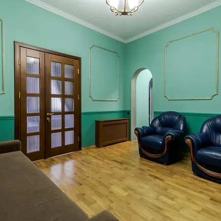 Apartment Rynok Square 20 *